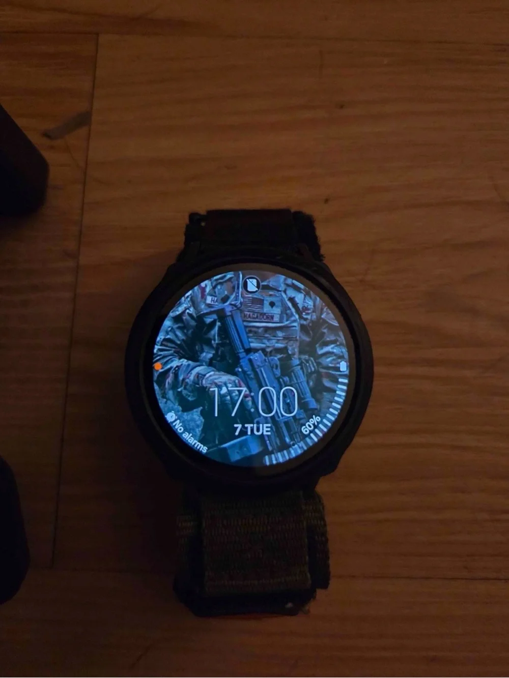 Samsung Galaxy Watch 7 44mm Bluetooth Green + Case + Charging Stand